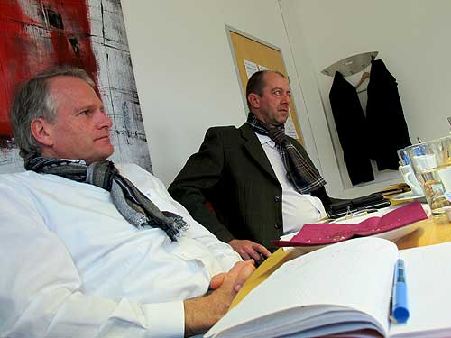 Von links: Die Bürgermeister Peter Moser und Robert Schmierdorfer