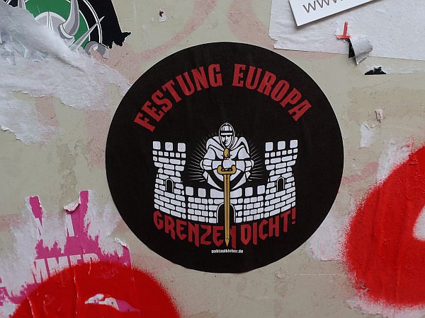 Neofaschismus III kunst ost